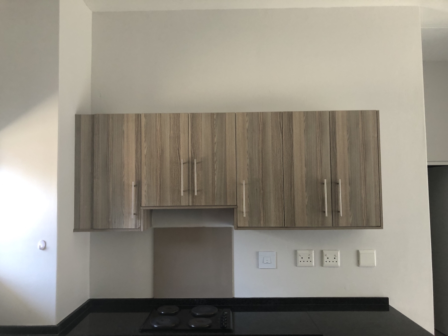 To Let 2 Bedroom Property for Rent in Parklands East Western Cape